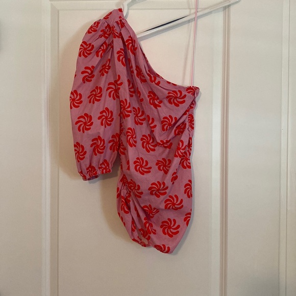 Kitri One Shouldered Top - Picture 5 of 8